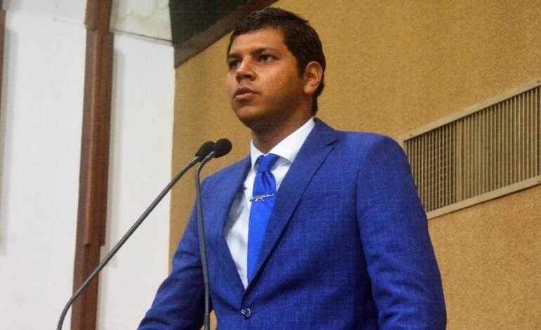 Eleições na Bahia: Diego Castro critica articulação do PL e defende candidatura própria