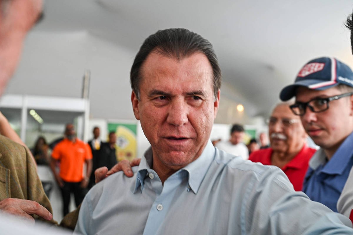 Auditores do trabalho paralisam fiscalização em protesto contra Luiz Marinho