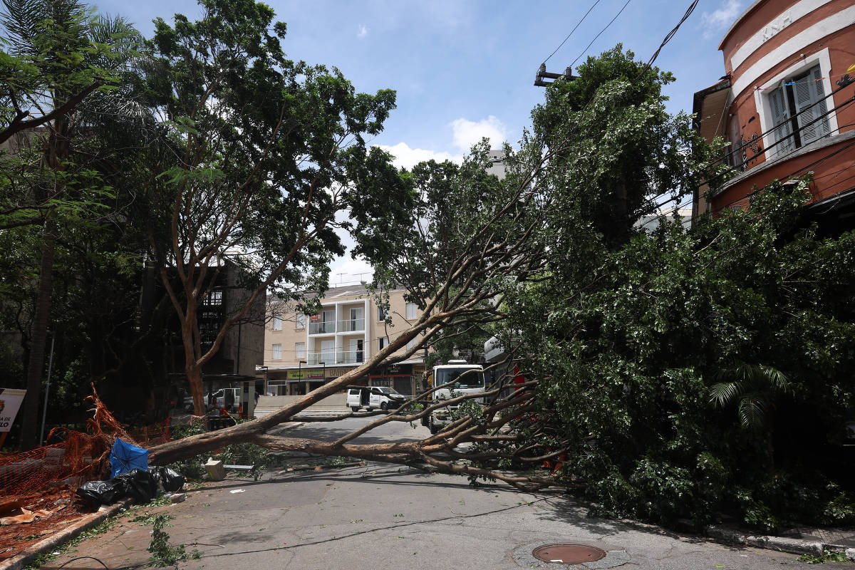 Apagão afeta abastecimento de água em São Paulo, diz Sabesp