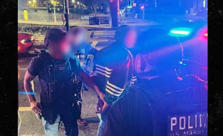 Filho acusado de matar Rob Reiner teria deixado rastro de sangue em hotel