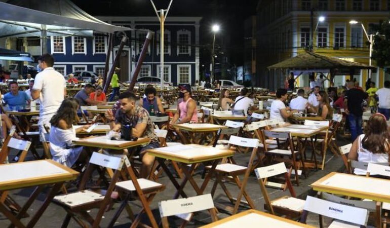 Reforma Tributária trará impacto direto ao setor de food service em 2026