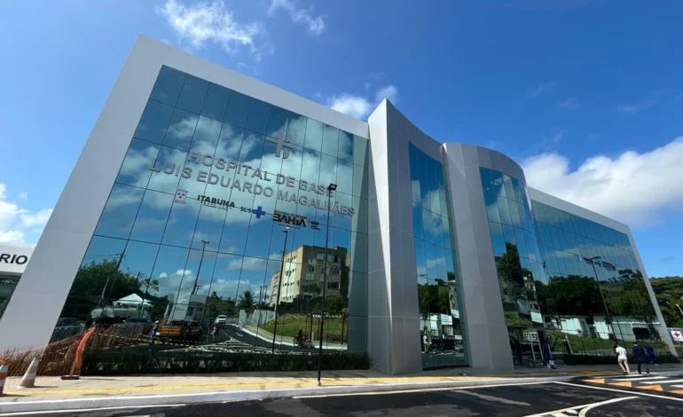 Jovem de 22 anos morre após cair de ambulância durante deslocamento em Itabuna