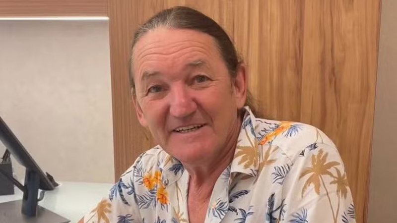 Humorista Marquito sofre acidente de moto em São Paulo