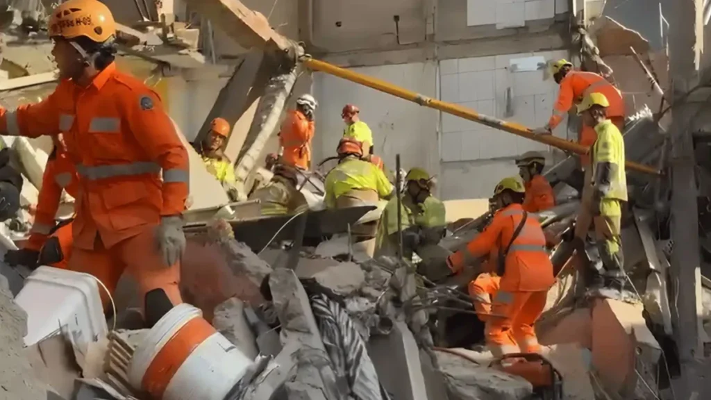 Desabamento em lar de idosos deixa seis mortos em Belo Horizonte Desabamento em lar de idosos deixa seis mortos em Belo Horizonte