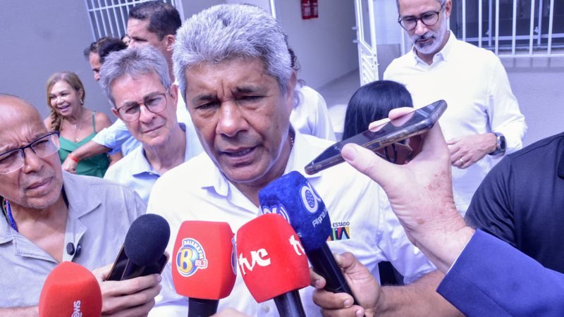 Jerônimo comenta possível vice de Zé Cocá