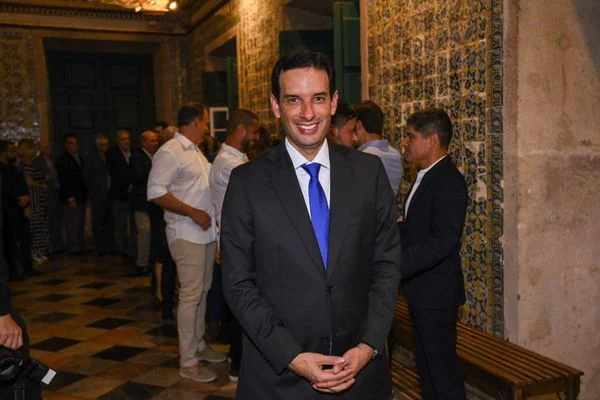 Leo Prates troca PDT por Republicanos