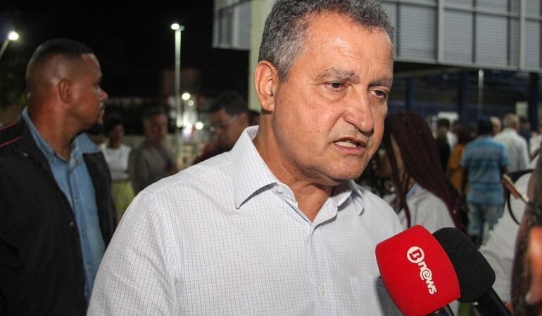 Rui Costa garante avanço das obras da FIOL na Bahia