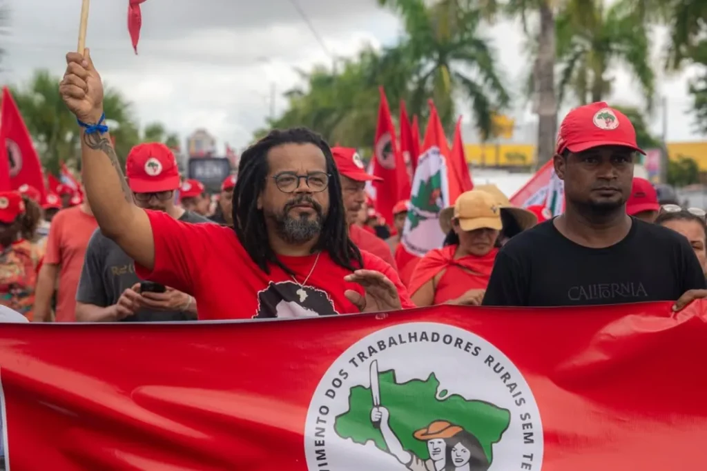 Kleber Rosa critica cenário eleitoral e faz alerta sobre soberania Kleber Rosa critica cenário eleitoral e faz alerta sobre soberania