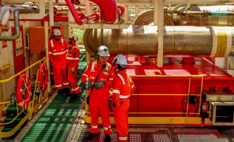 Petrobras anuncia nova descoberta no pré-sal da Bacia de Campos