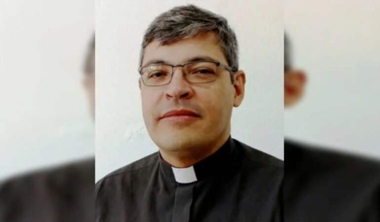 Diocese afasta padre condenado em SP
