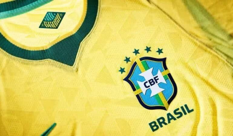 Ancelotti aposta em quarteto ofensivo na estreia